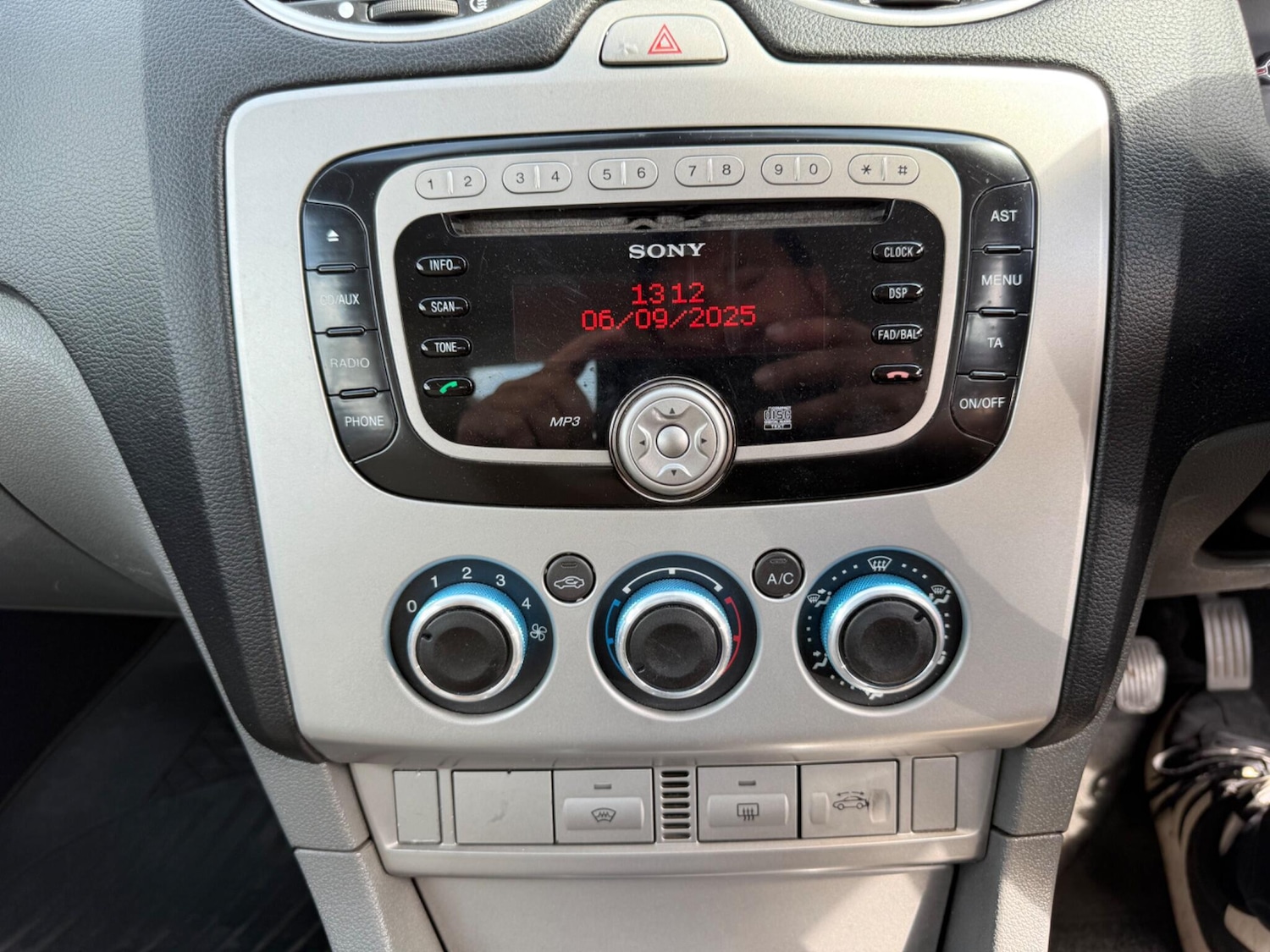 Used Ford Focus CC 2008 for sale - 76449671: Photo 27