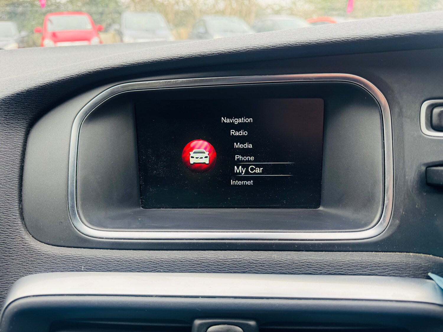 Used Volvo V40 2014 for sale - 77942203: Photo 16