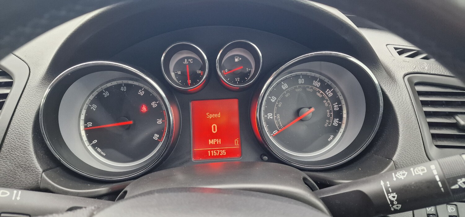 Used Vauxhall Insignia 2011 for sale - 77904288: Photo 11