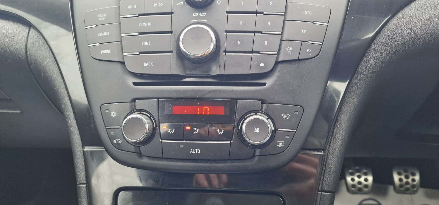 Used Vauxhall Insignia 2011 for sale - 77904288: Photo 20