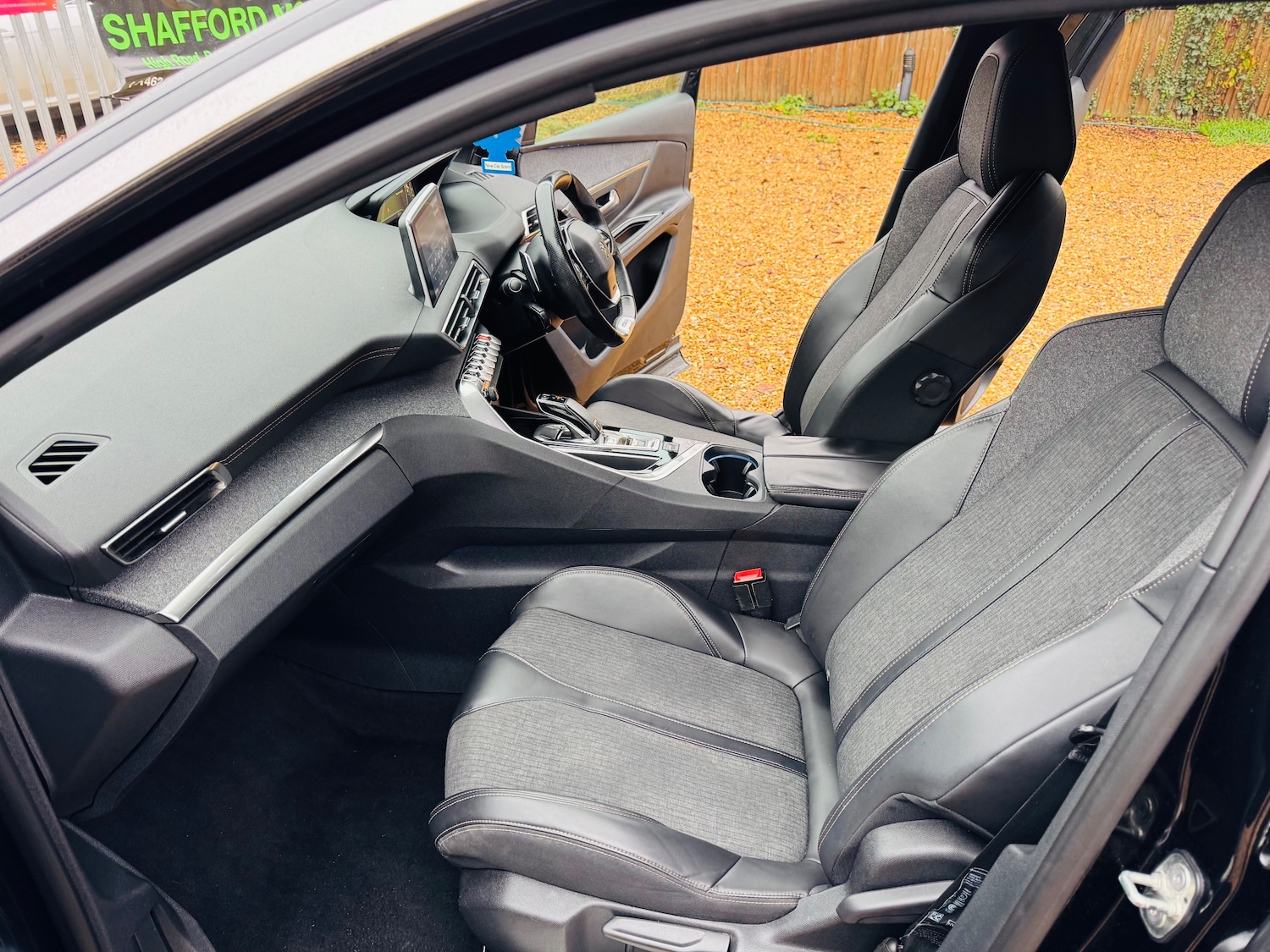 Used Peugeot 3008 2017 for sale - 77200845: Photo 20