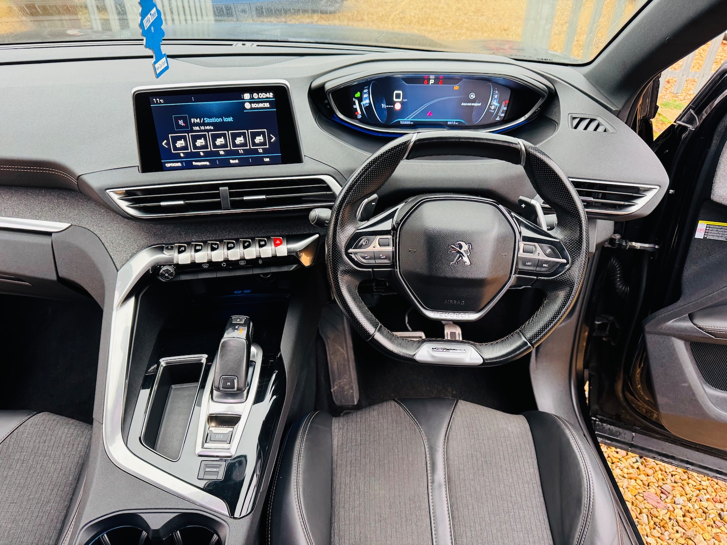 Used Peugeot 3008 2017 for sale - 77200845: Photo 23