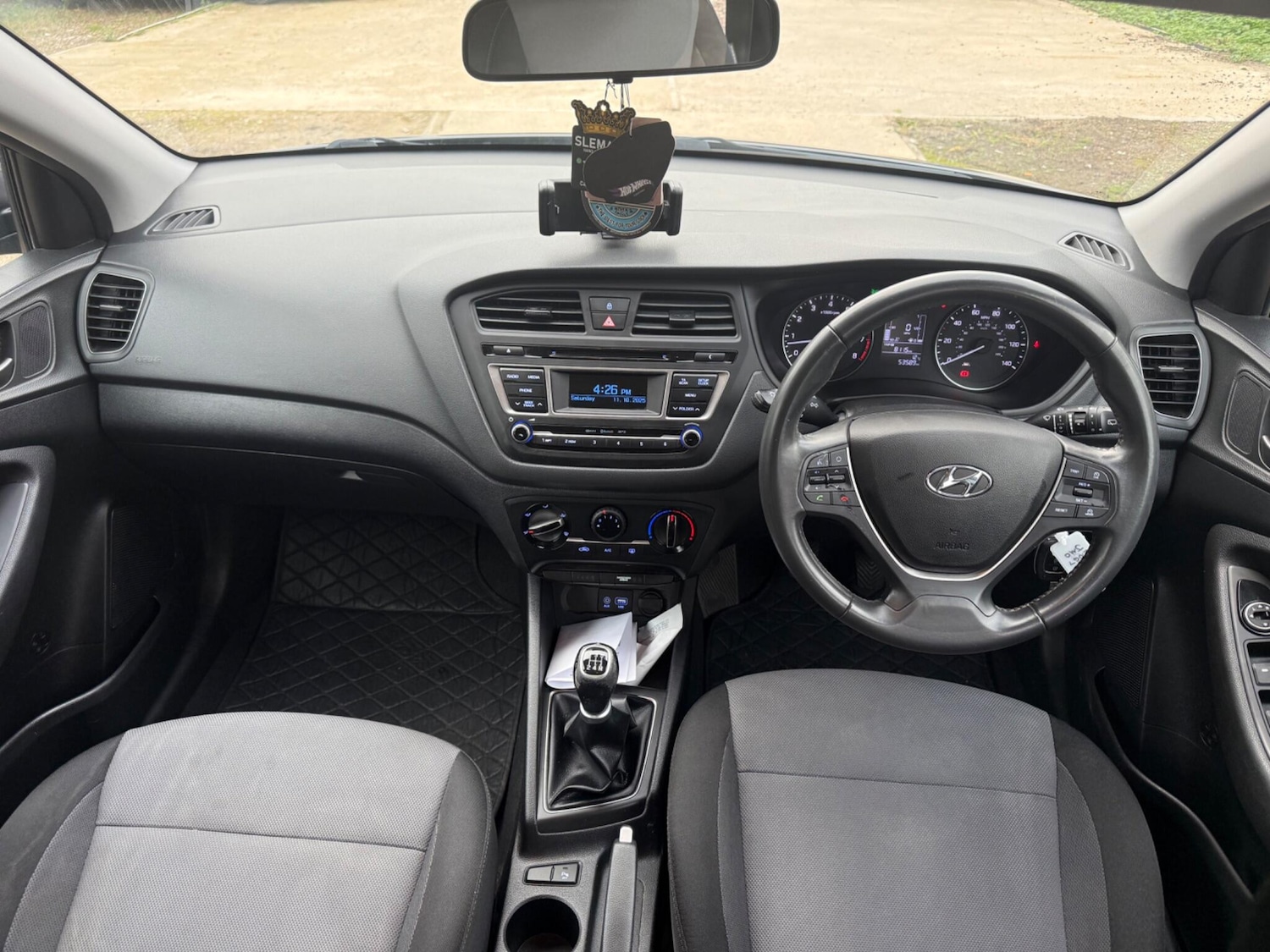 Used Hyundai i20 2018 for sale - 76449674: Photo 19