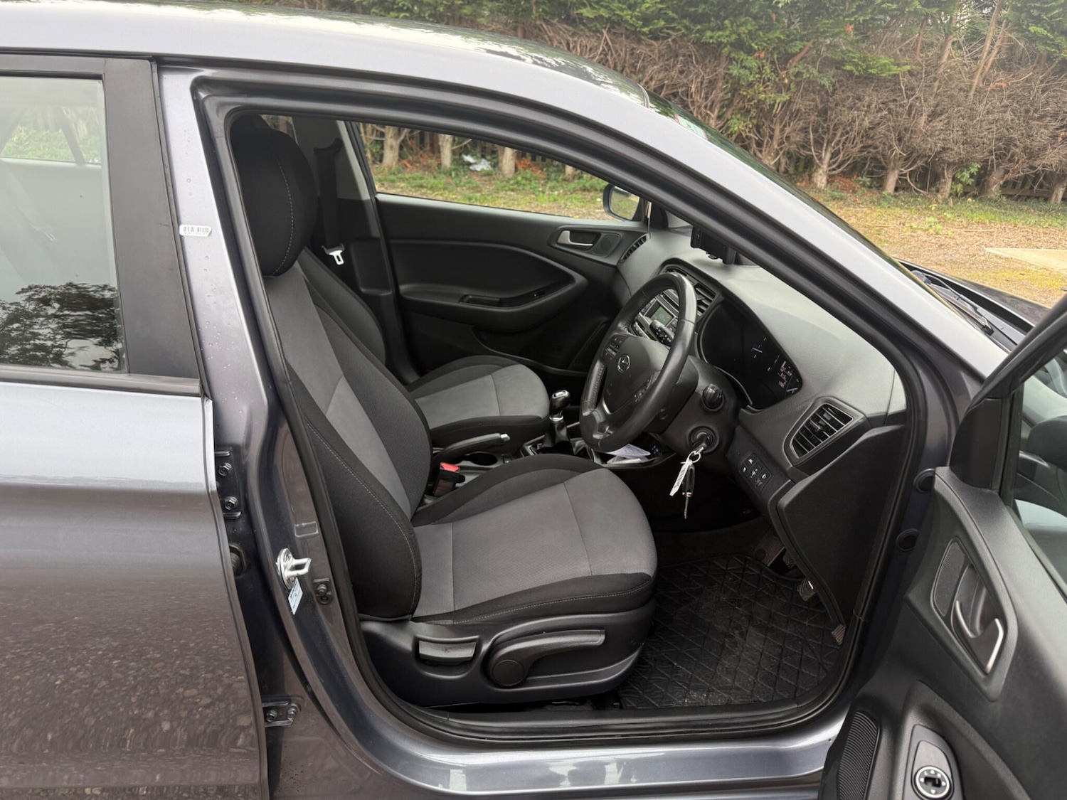 Used Hyundai i20 2018 for sale - 76449674: Photo 23