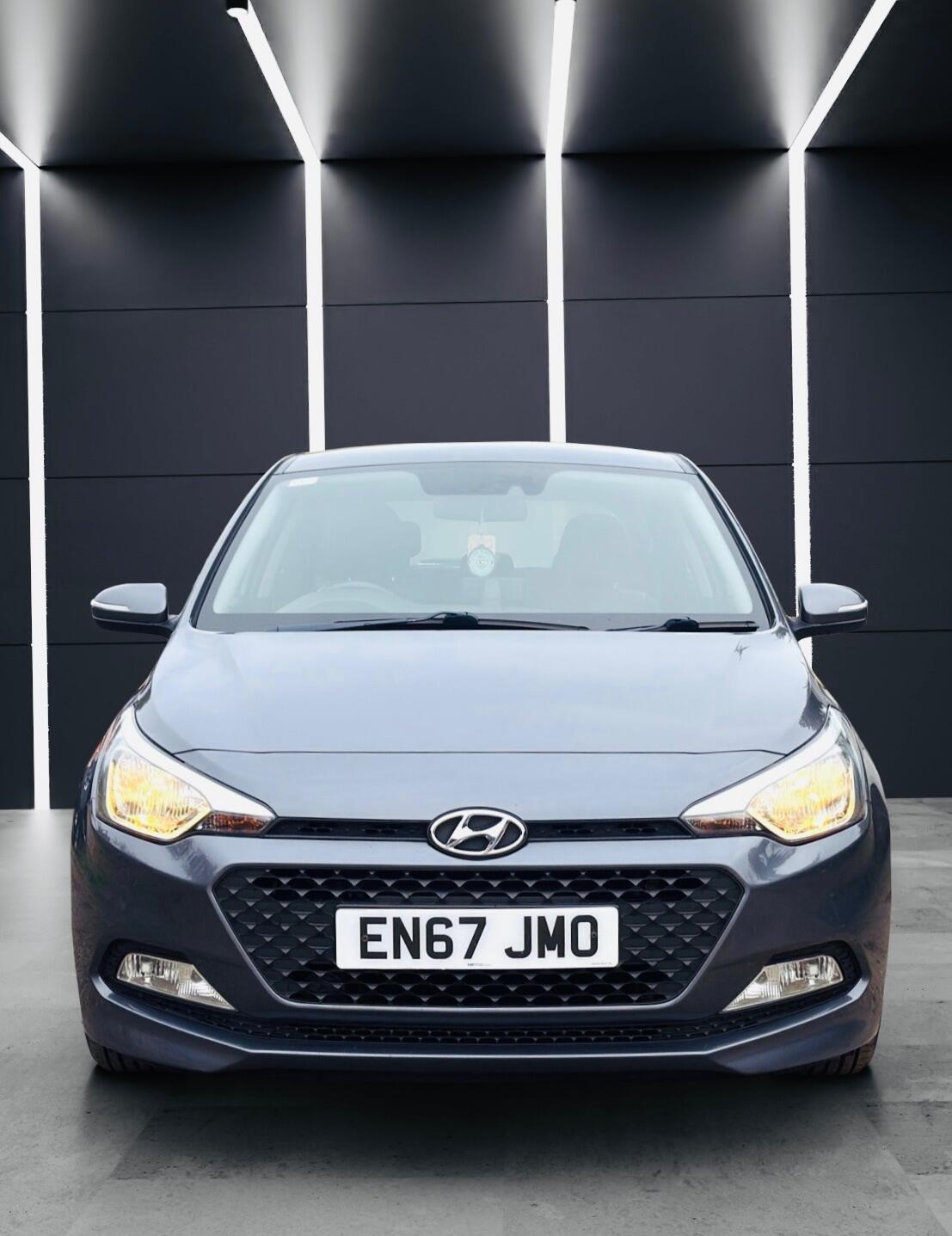 Used Hyundai i20 2018 for sale - 76449674: Photo 8