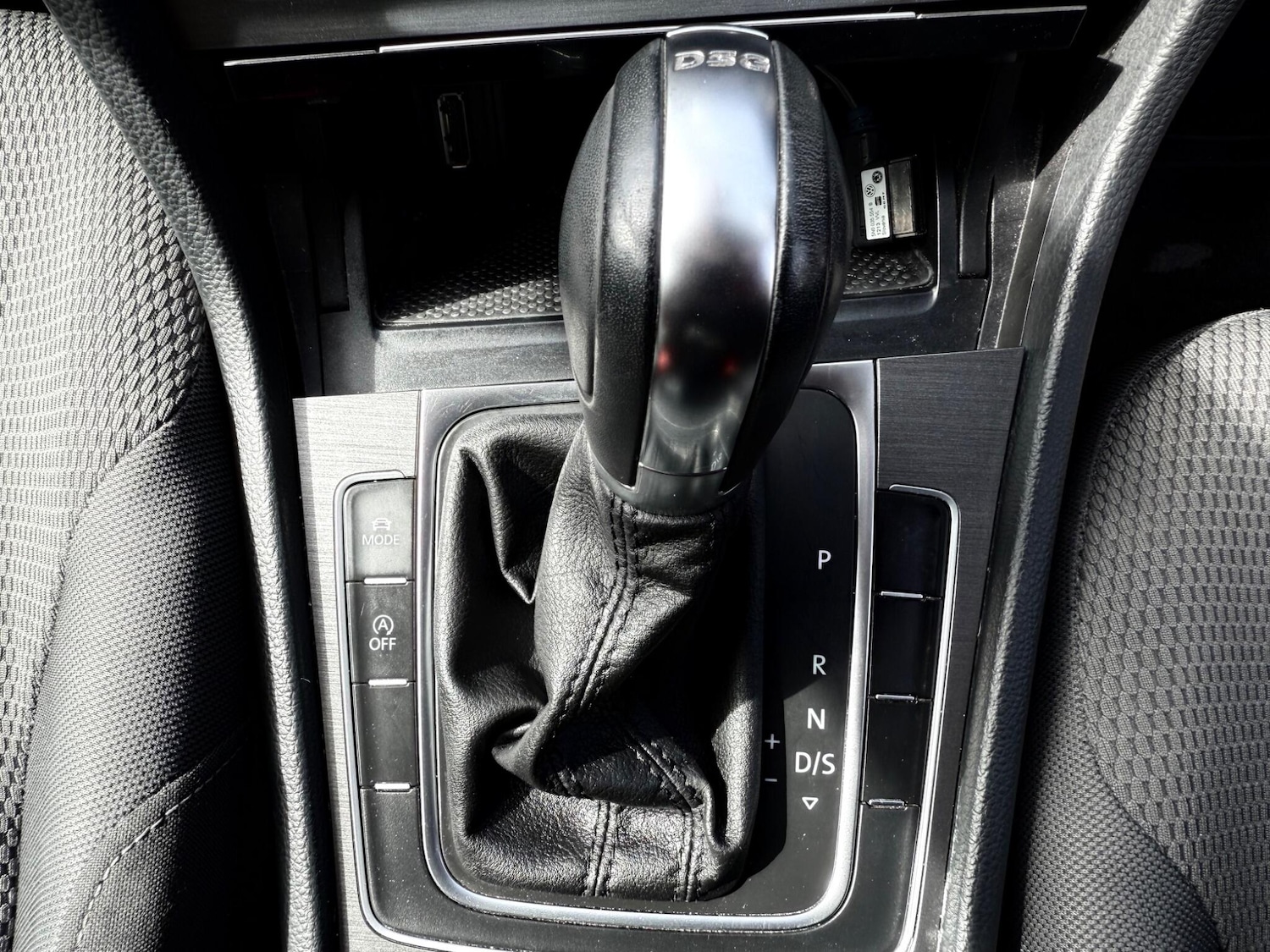 Used Volkswagen Golf 2013 for sale - 76449677: Photo 15