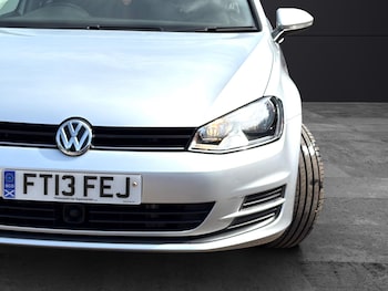Used Volkswagen Golf 2013 for sale - 76449677: Photo