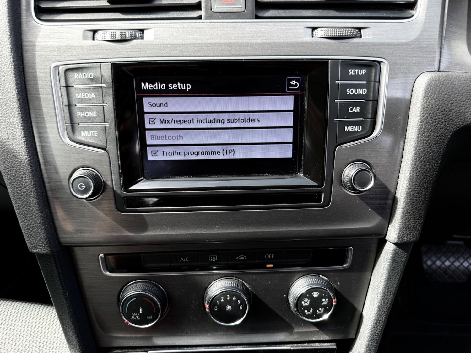 Used Volkswagen Golf 2013 for sale - 76449677: Photo 33