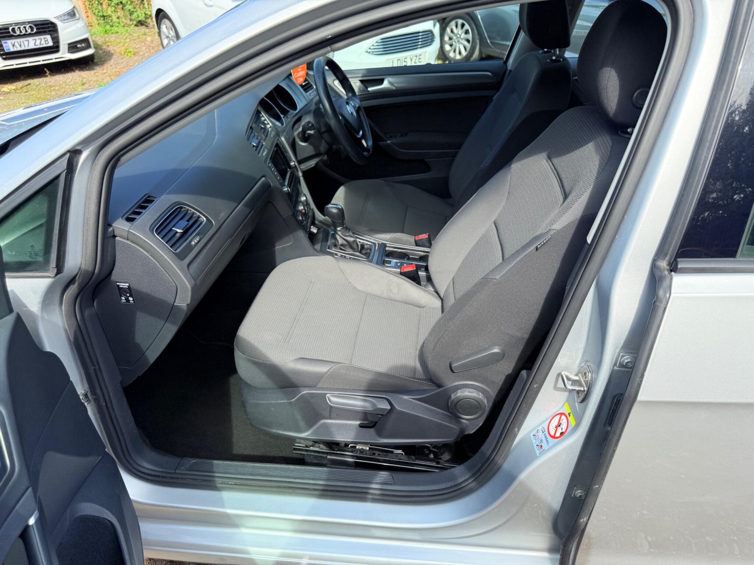 Used Volkswagen Golf 2013 for sale - 76449677: Photo 37