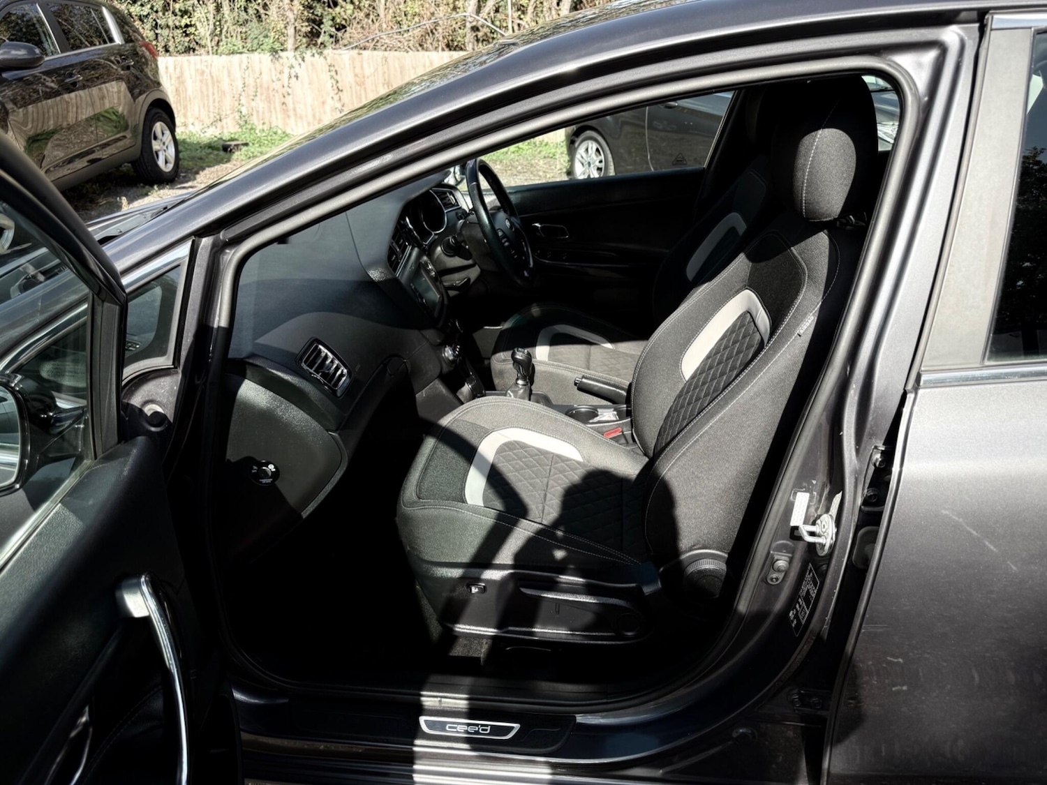 Used Kia Ceed 2018 for sale - 76449675: Photo 37