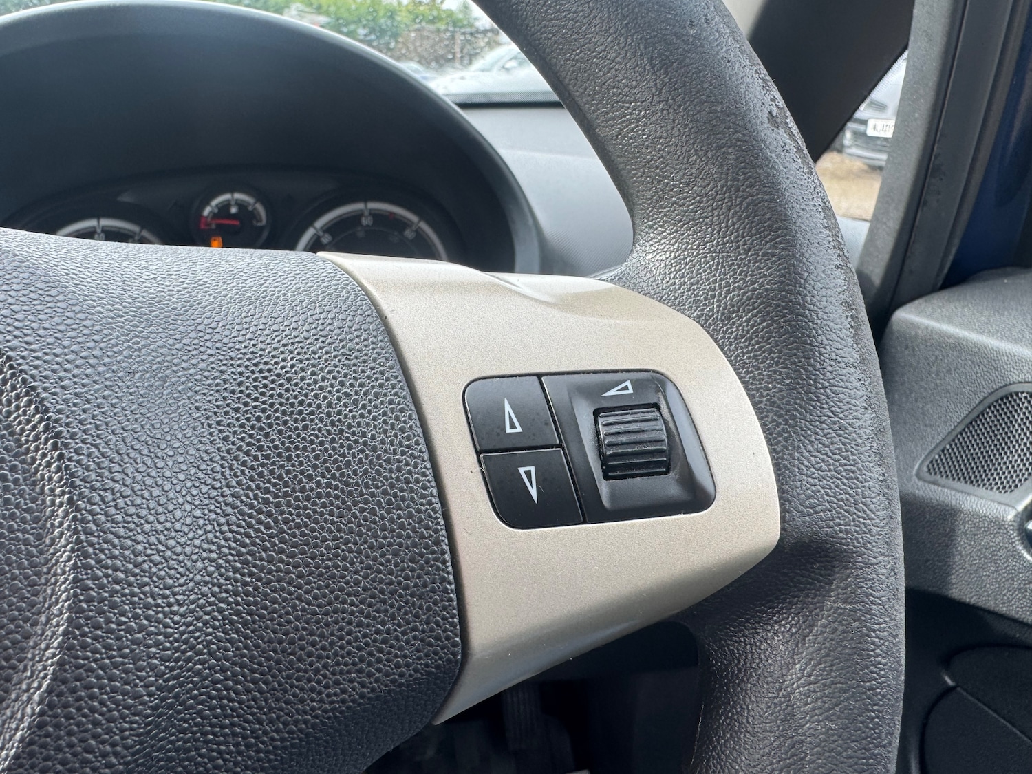 Used Vauxhall Corsa 2008 for sale - 77634745: Photo 22