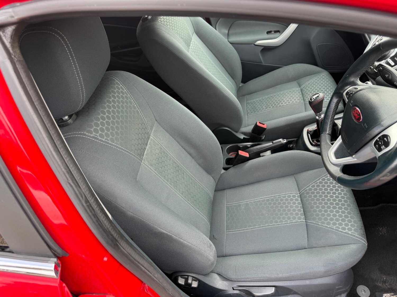 Used Ford Fiesta 2011 for sale - 76449670: Photo 16