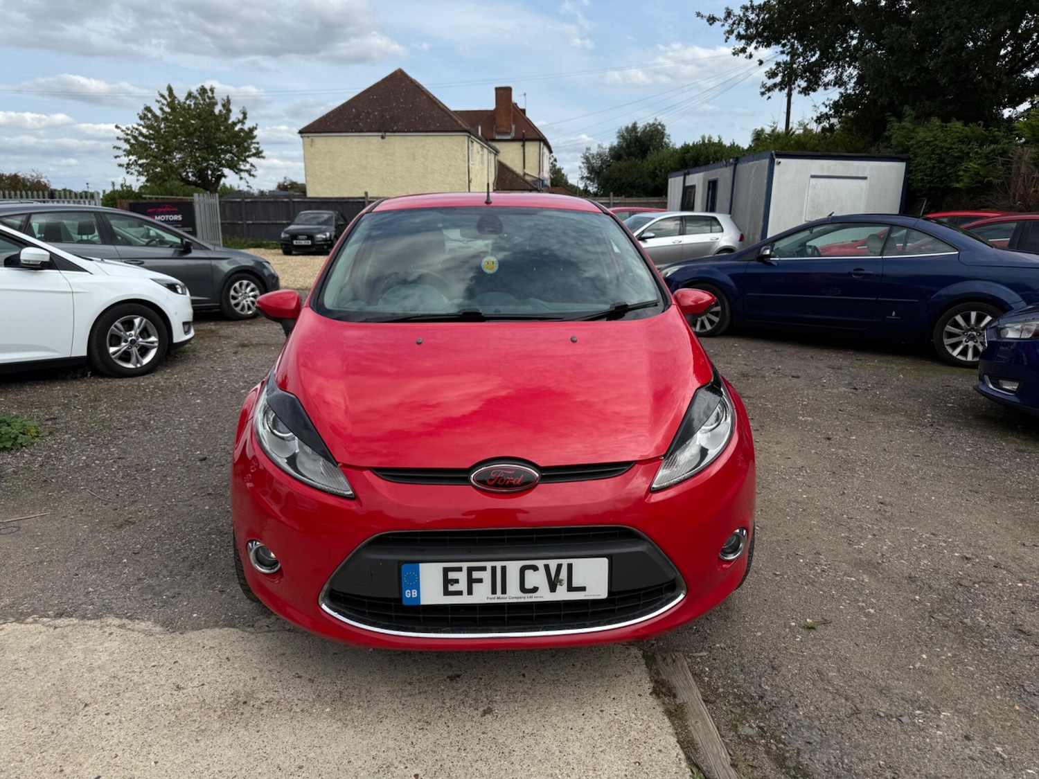 Used Ford Fiesta 2011 for sale - 76449670: Photo 2