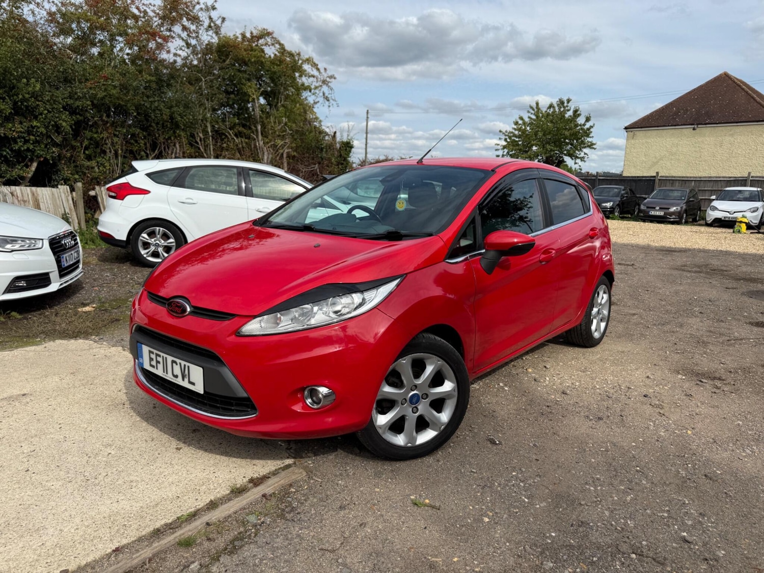 Used Ford Fiesta 2011 for sale - 76449670: Photo 3