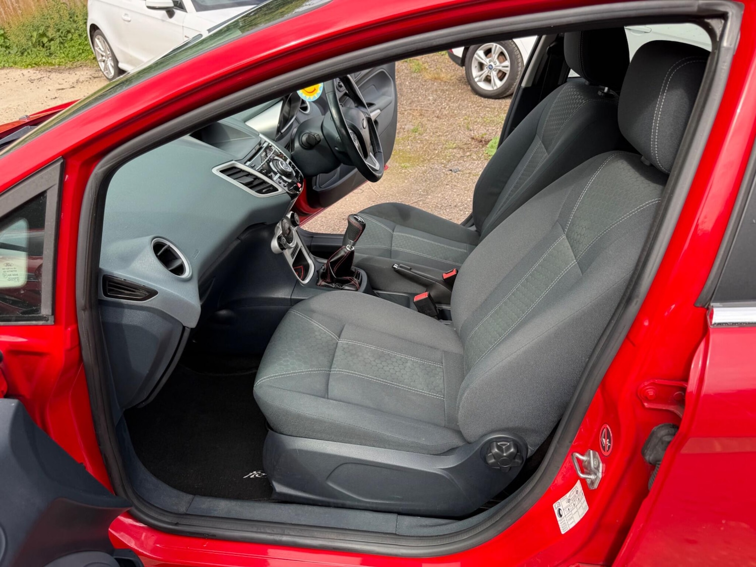 Used Ford Fiesta 2011 for sale - 76449670: Photo 36