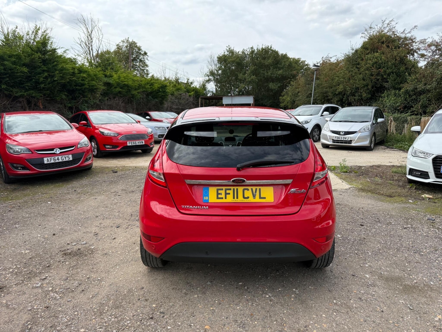 Used Ford Fiesta 2011 for sale - 76449670: Photo 8