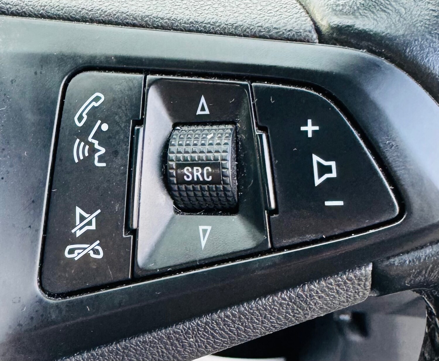 Used Vauxhall Astra 2017 for sale - 77648275: Photo 26