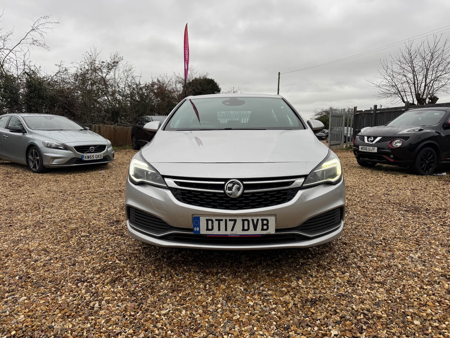 Used Vauxhall Astra 2017 for sale - 77648275: Photo 3