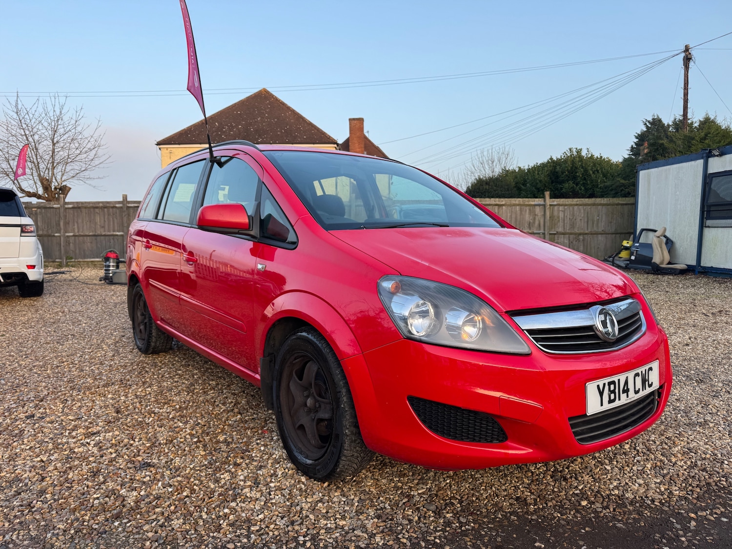 Used Vauxhall Zafira 2014 for sale - 77755916: Photo 2