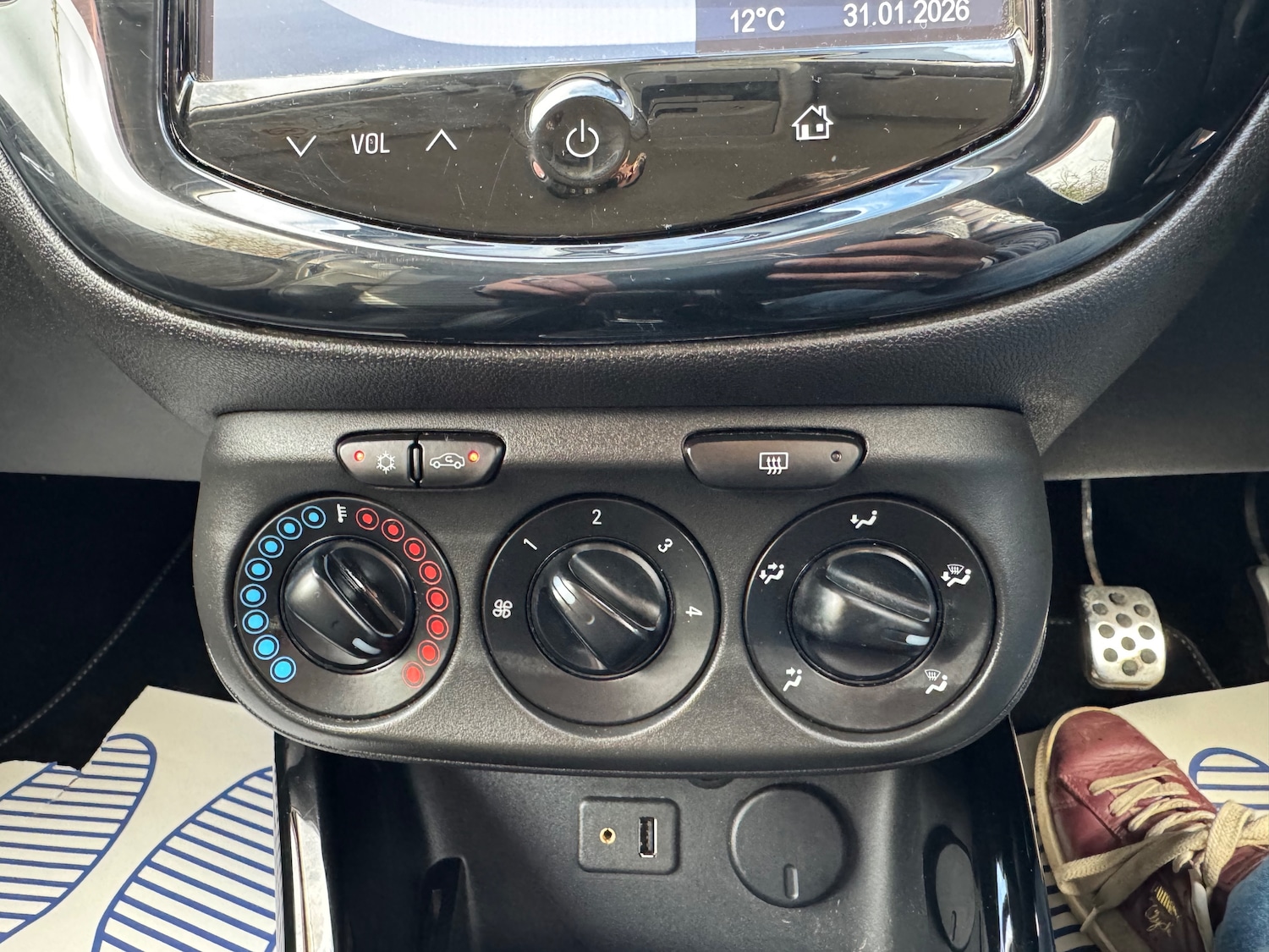 Used Vauxhall Corsa 2016 for sale - 77648276: Photo 15