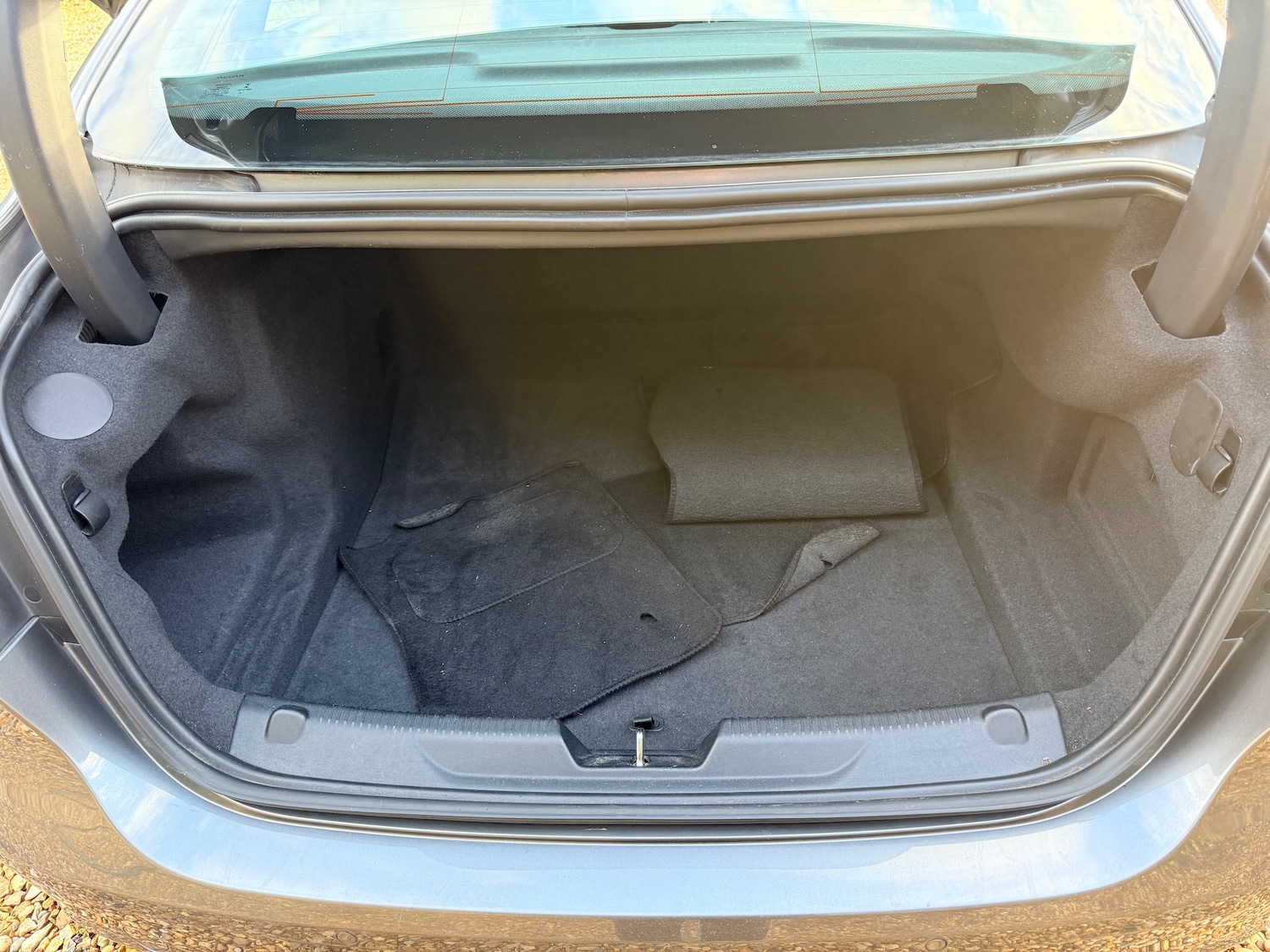 Used Jaguar XE 2019 for sale - 77134057: Photo 12