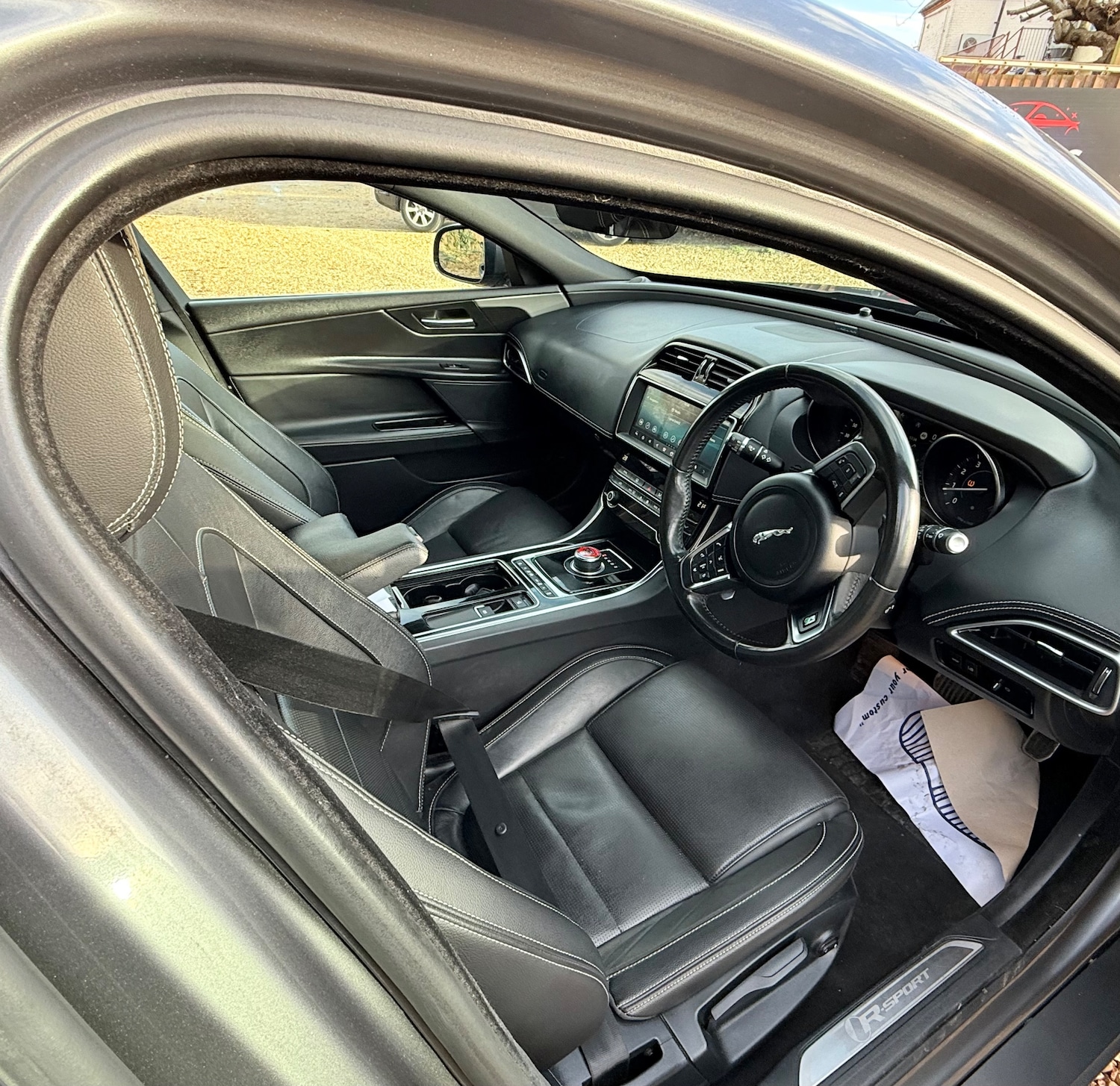 Used Jaguar XE 2019 for sale - 77134057: Photo 19