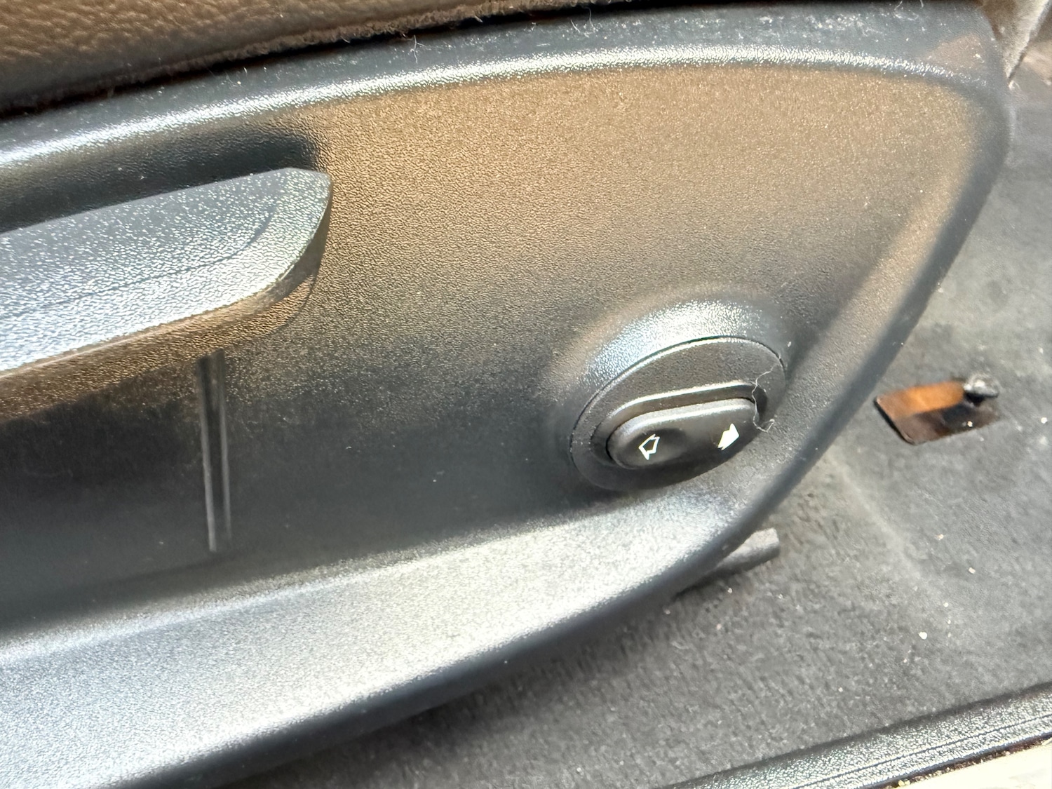 Used Jaguar XE 2019 for sale - 77134057: Photo 27