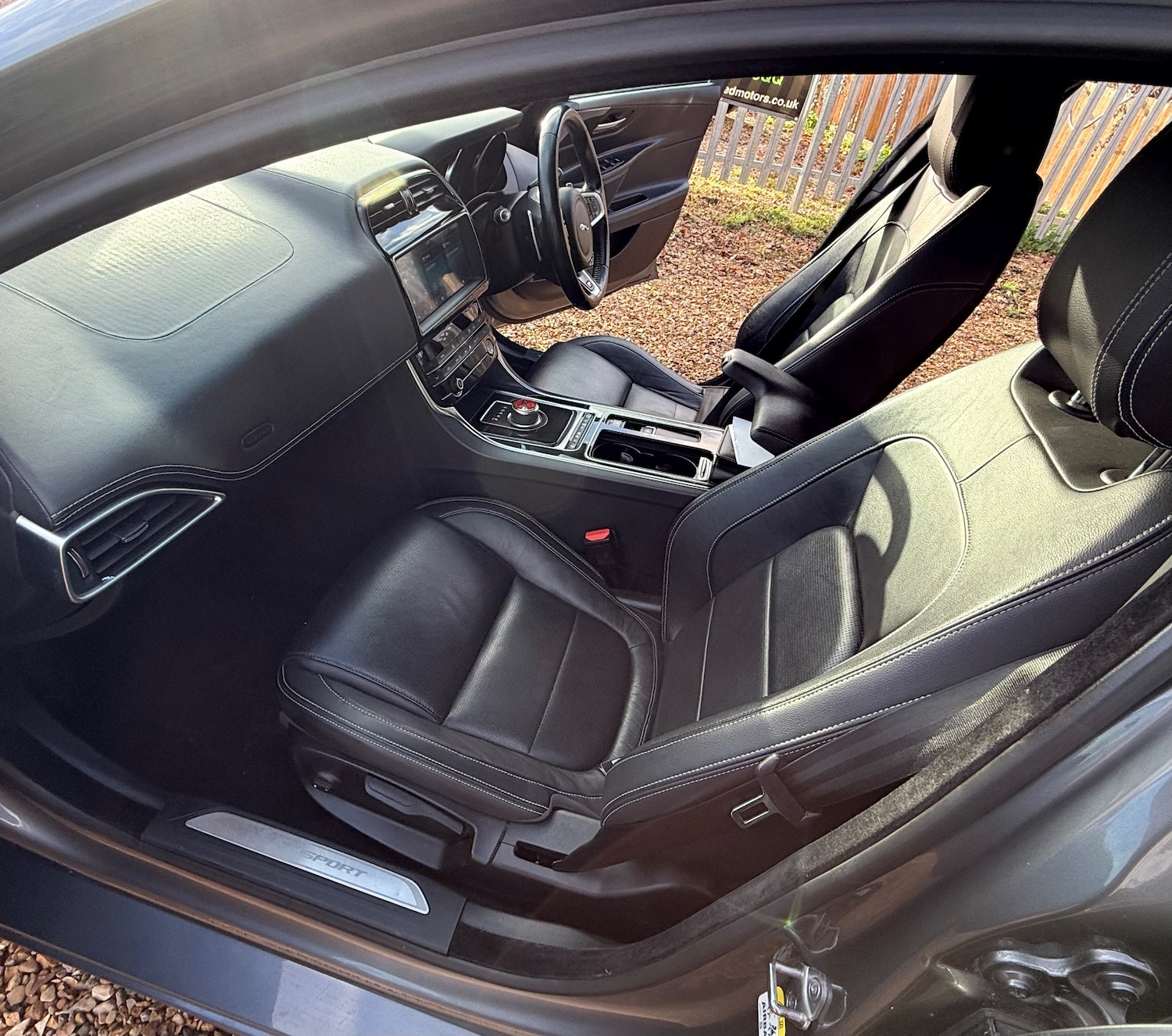 Used Jaguar XE 2019 for sale - 77134057: Photo 34