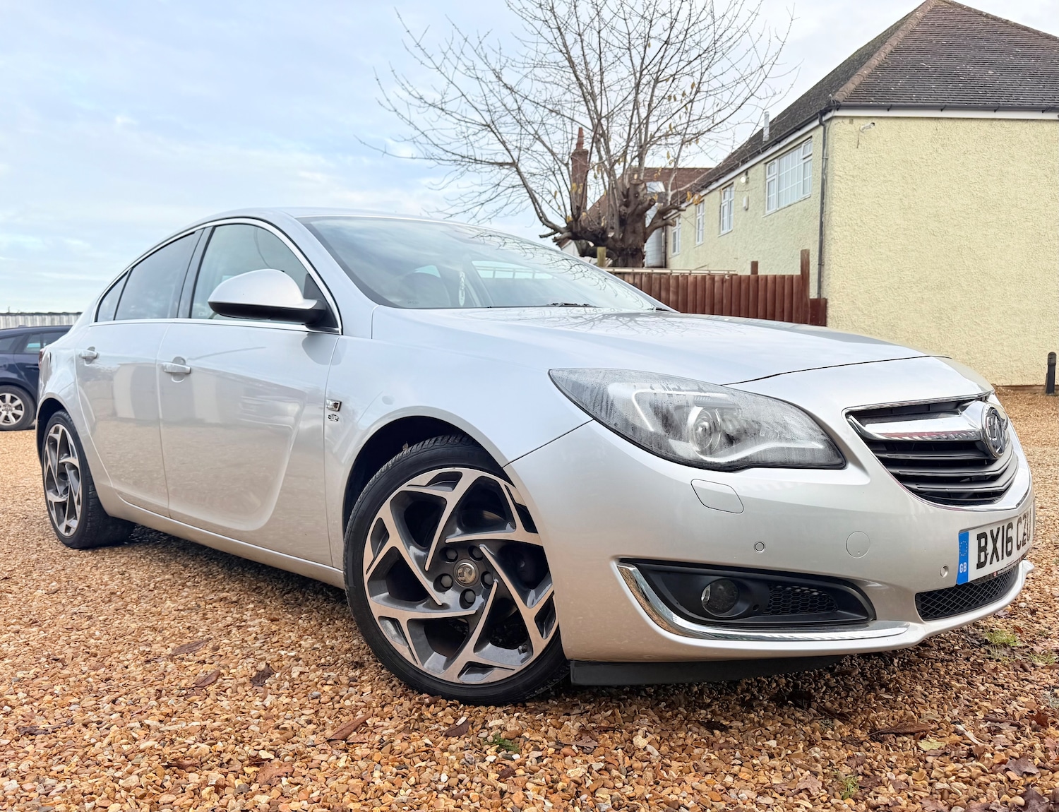 Used Vauxhall Insignia 2016 for sale - 76819696: Photo 1