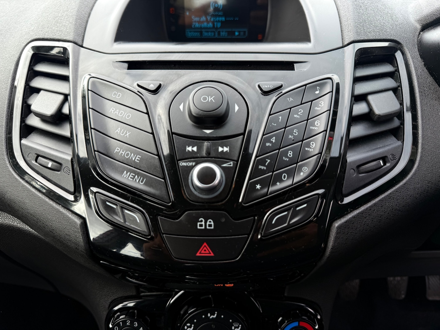 Used Ford Fiesta 2014 for sale - 76972958: Photo 22