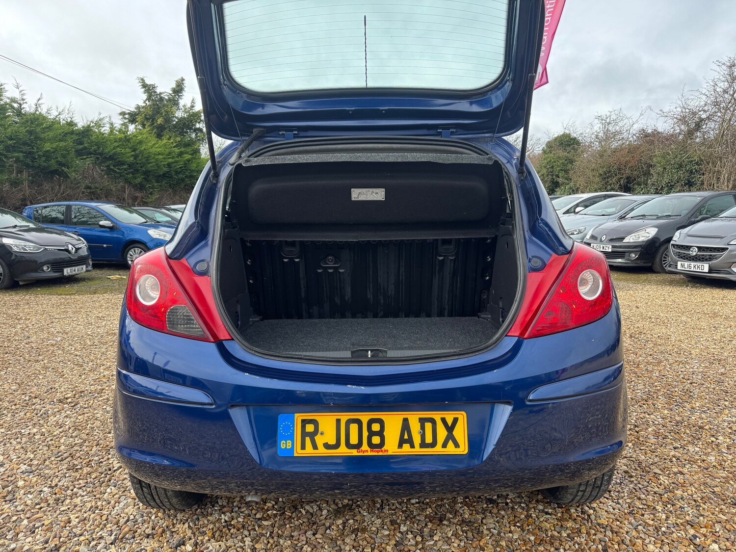 Used Vauxhall Corsa 2008 for sale - 77648267: Photo 10