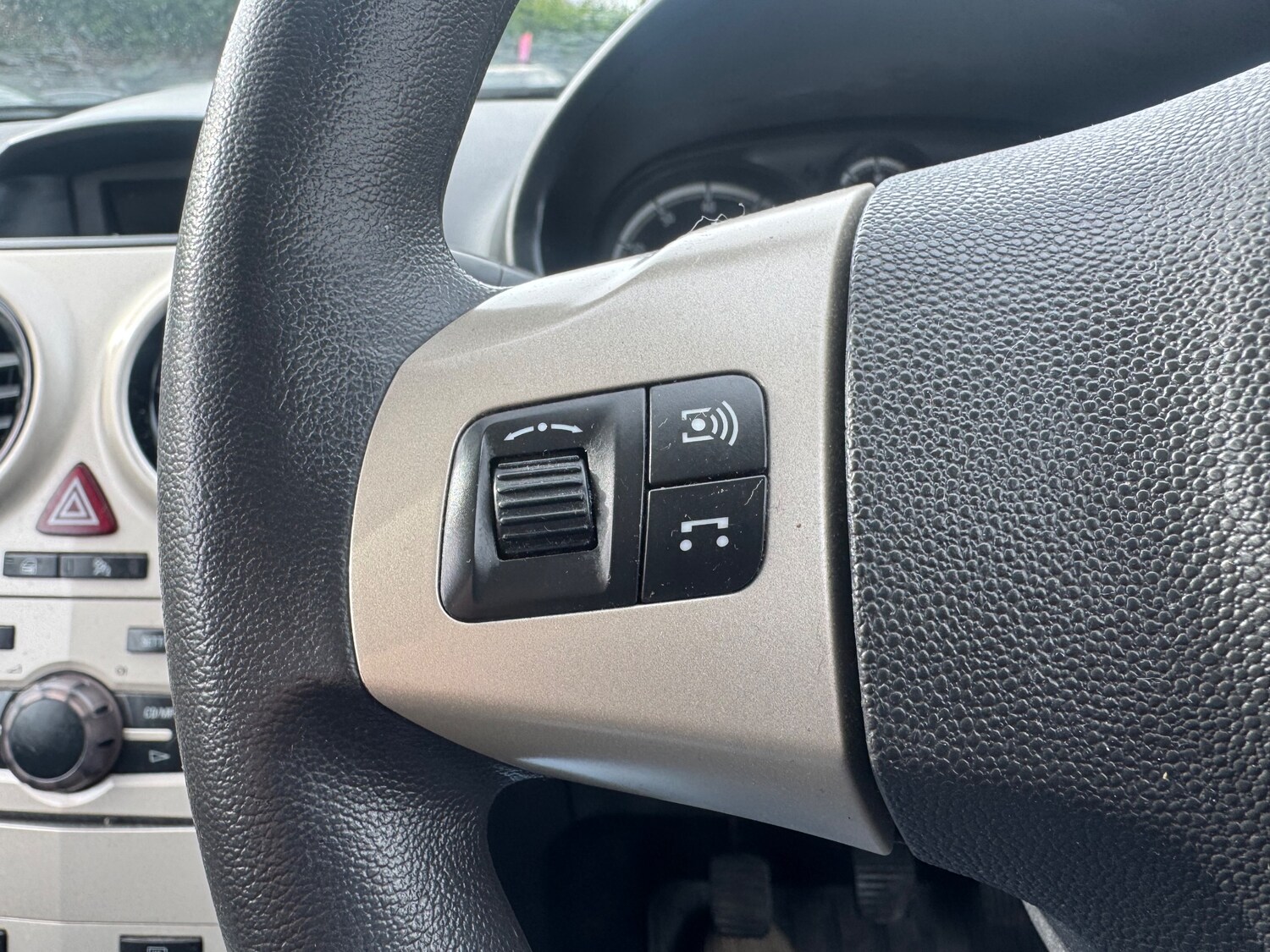 Used Vauxhall Corsa 2008 for sale - 77648267: Photo 23