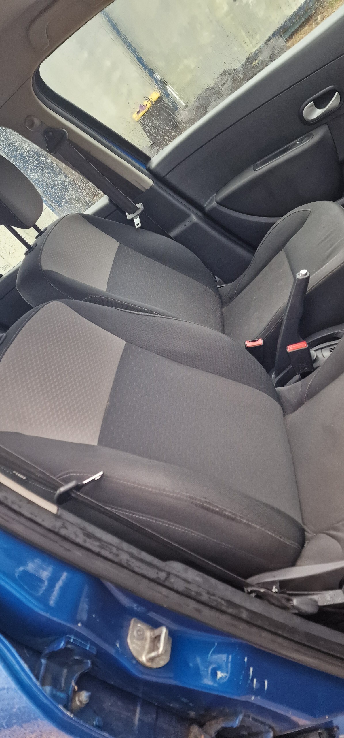 Used Renault Clio 2010 for sale - 77648278: Photo 24