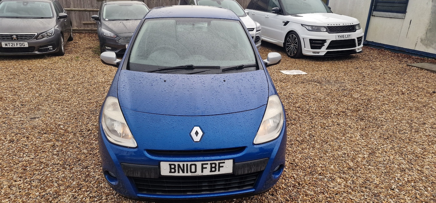 Used Renault Clio 2010 for sale - 77648278: Photo 3