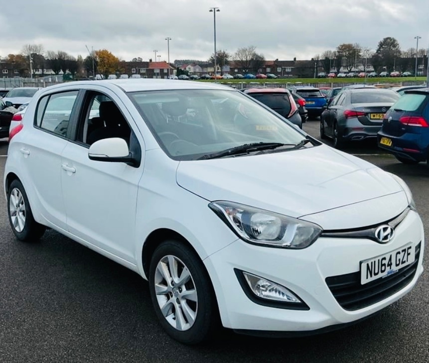 Used Hyundai i20 2014 for sale - 76461952: Photo 1