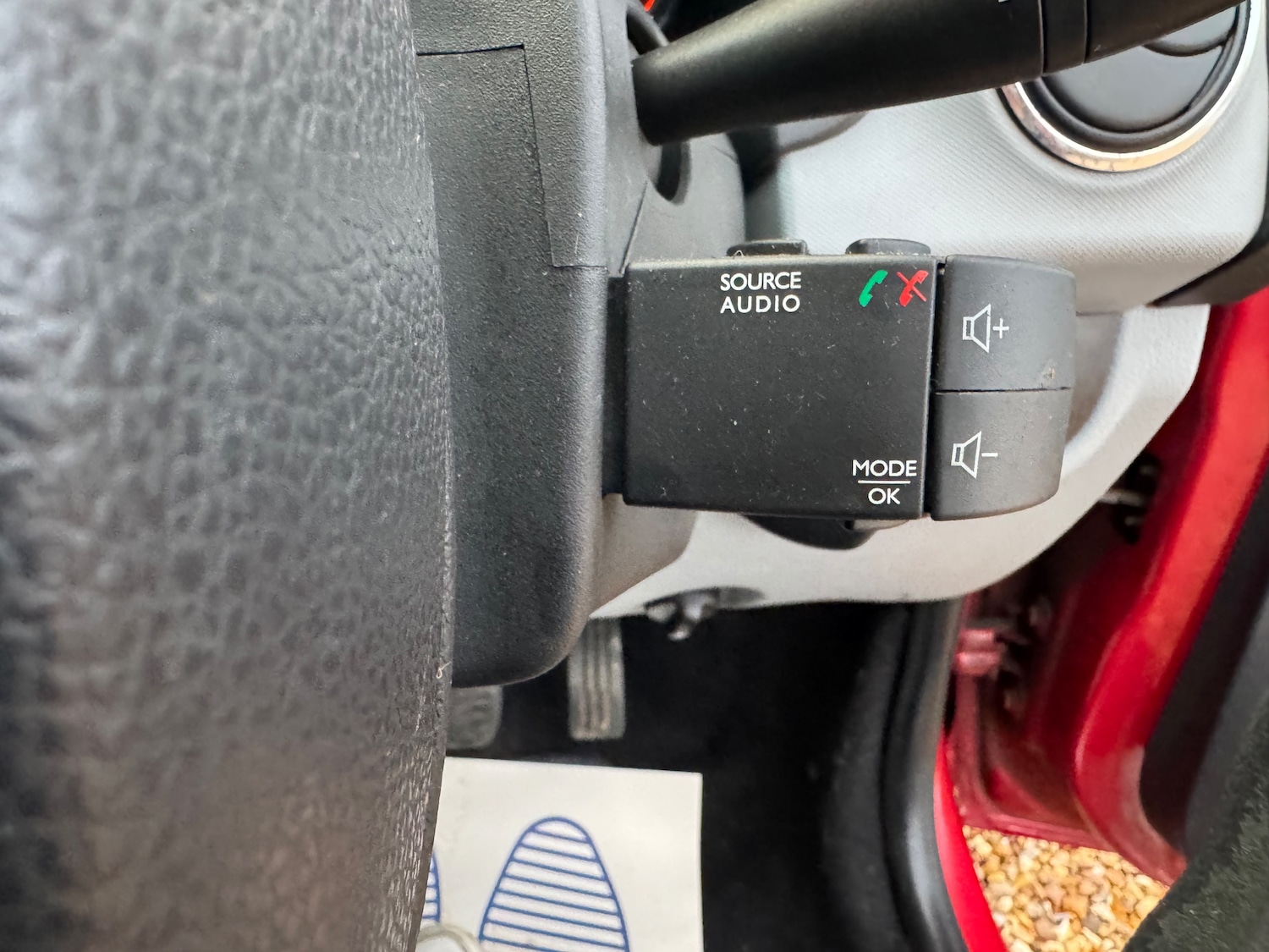 Used Dacia Sandero 2013 for sale - 77307759: Photo 14