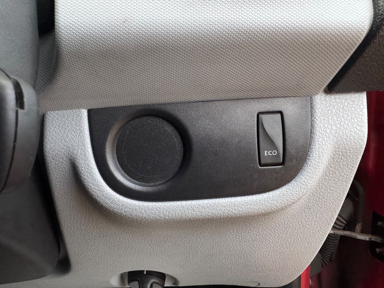 Used Dacia Sandero 2013 for sale - 77307759: Photo 17