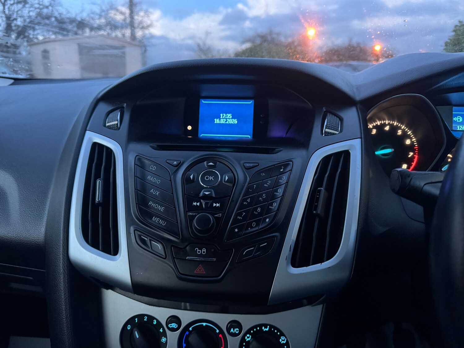 Used Ford Focus 2012 for sale - 77648269: Photo 21