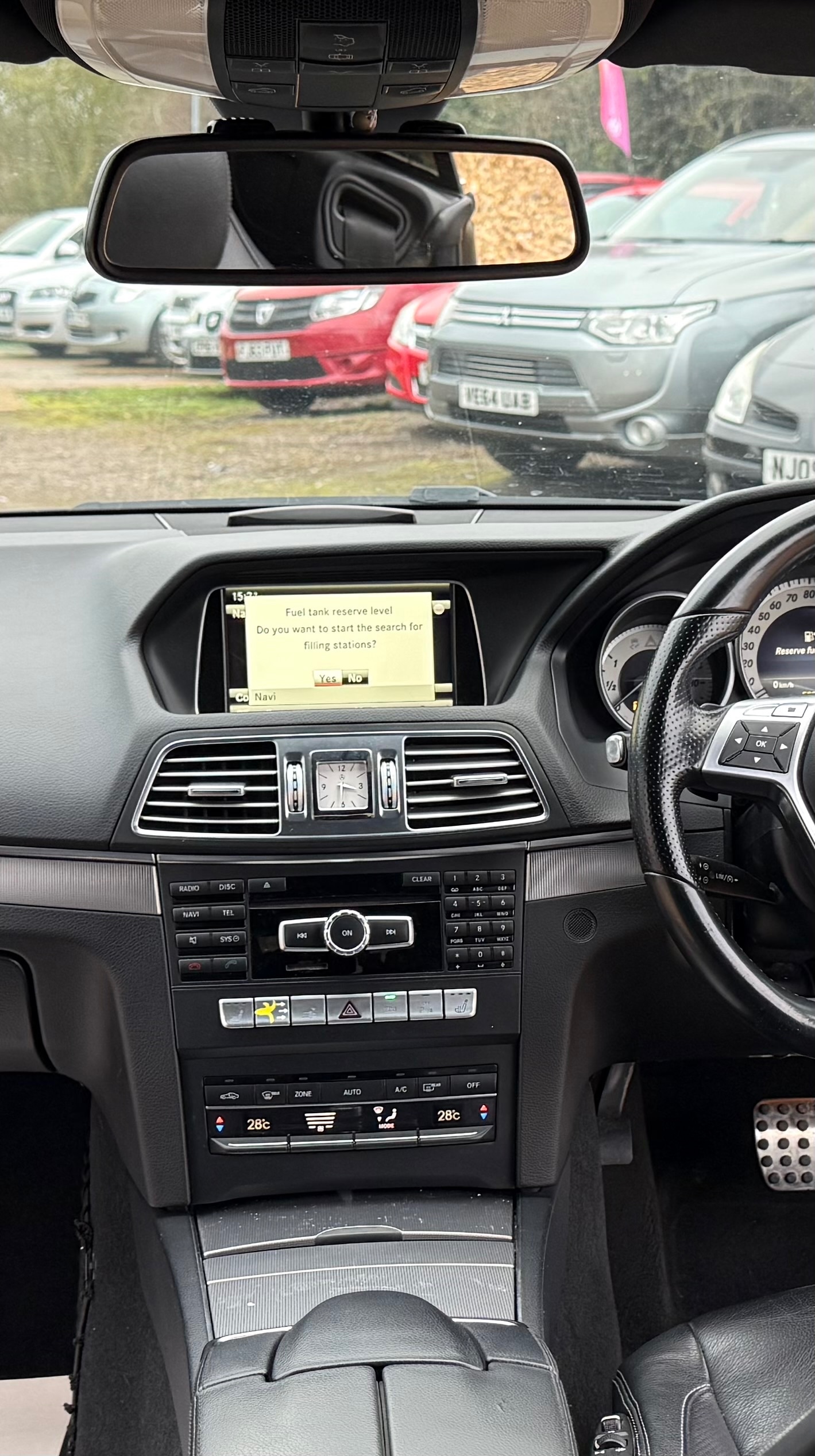 Used Mercedes-Benz E Class 2014 for sale - 77373144: Photo 32