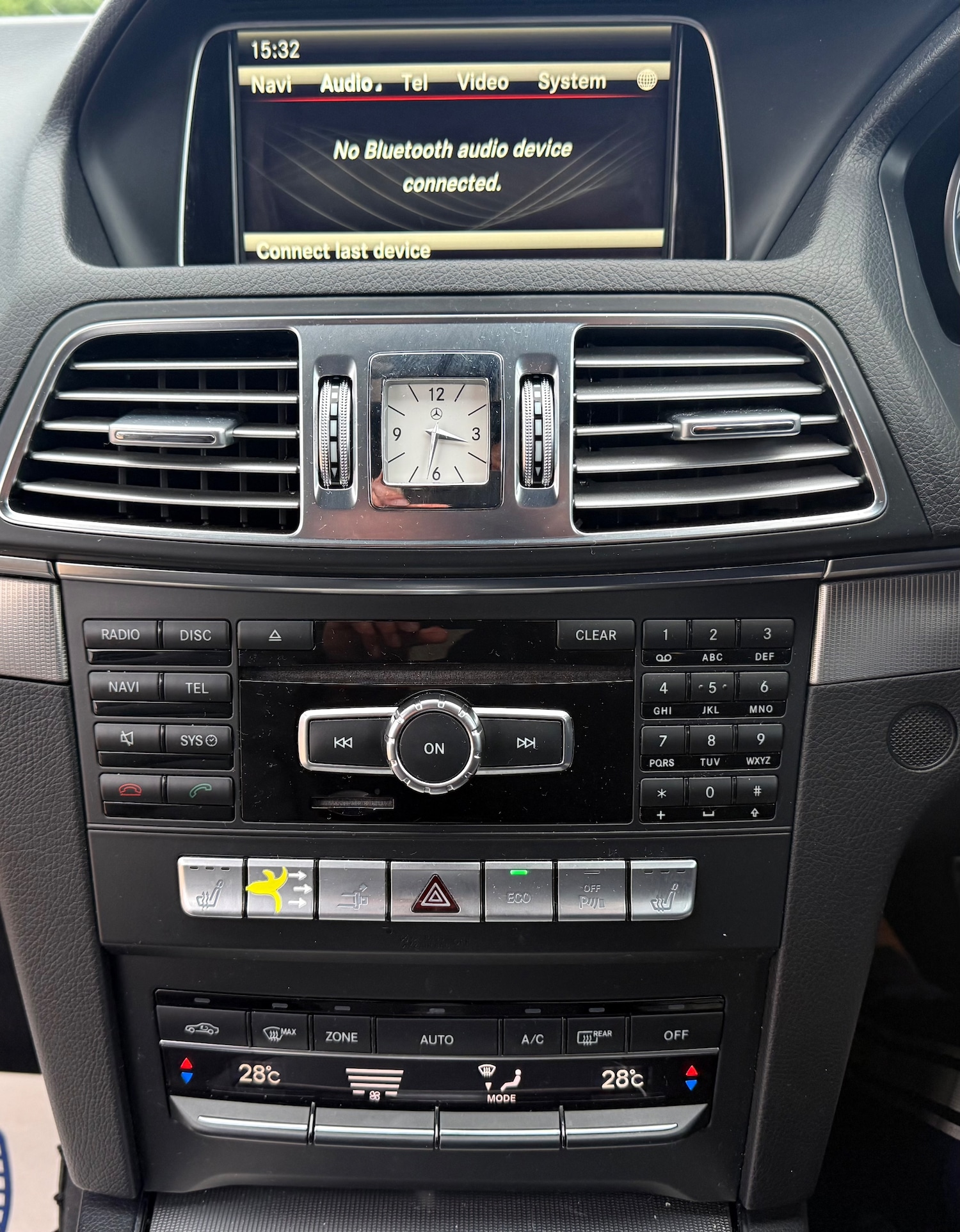 Used Mercedes-Benz E Class 2014 for sale - 77373144: Photo 33