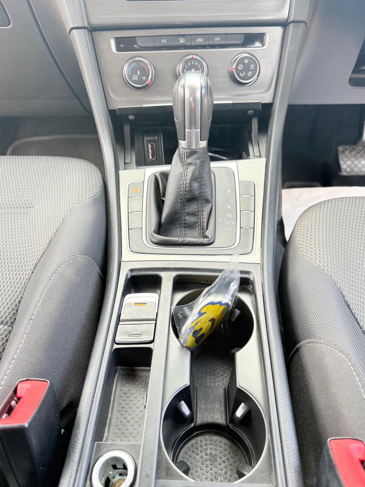 Used Volkswagen Golf 2013 for sale - 76972952: Photo 37