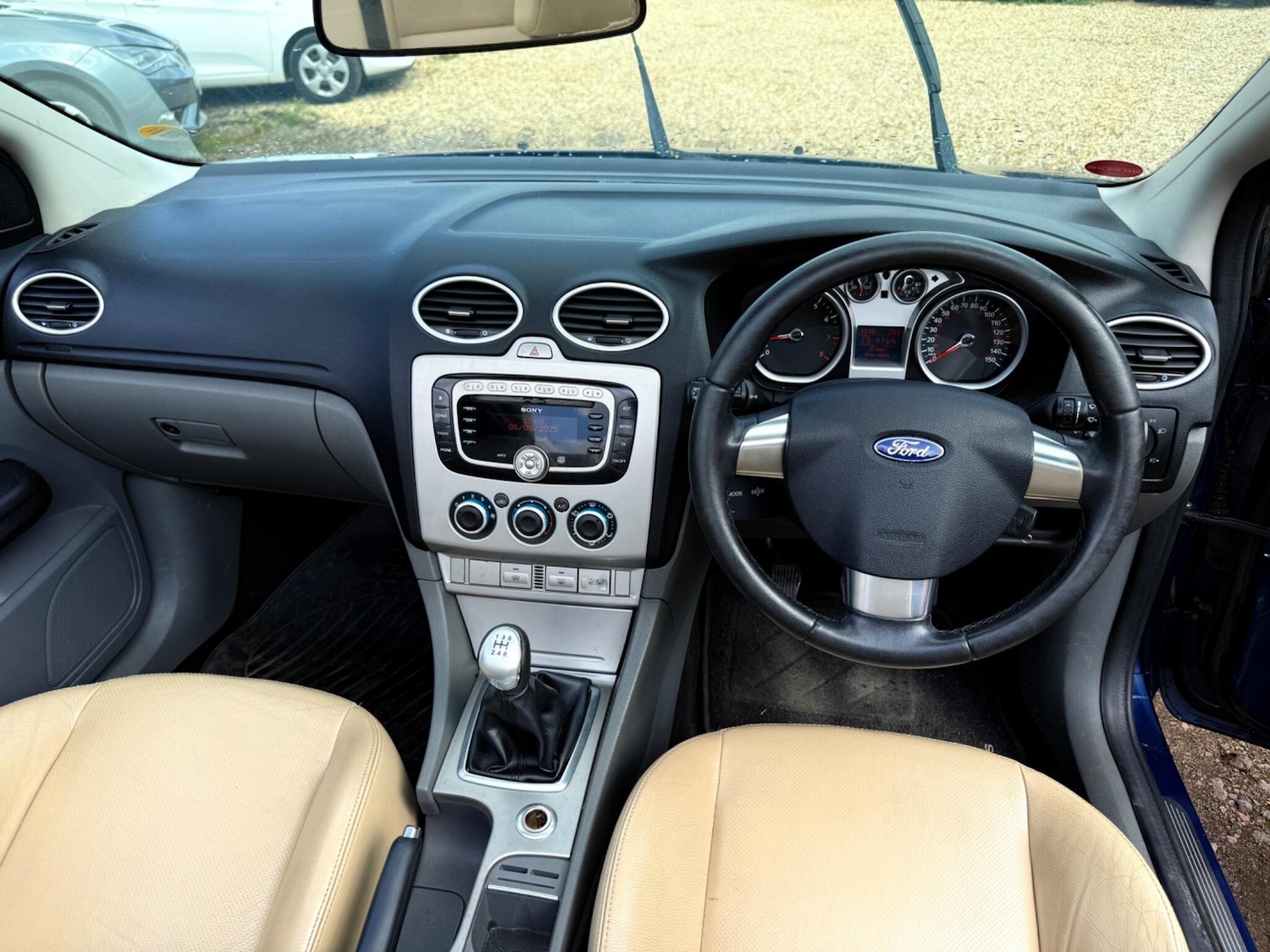 Used Ford Focus CC 2008 for sale - 77200839: Photo 19