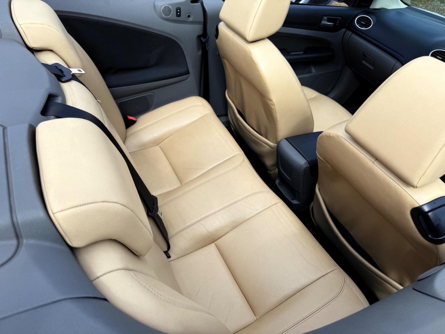 Used Ford Focus CC 2008 for sale - 77200839: Photo 25