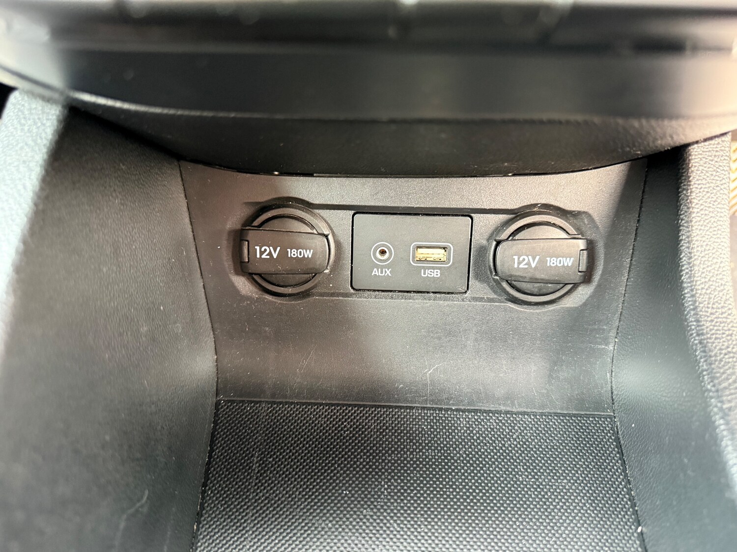 Used Hyundai i20 2015 for sale - 77582503: Photo 33