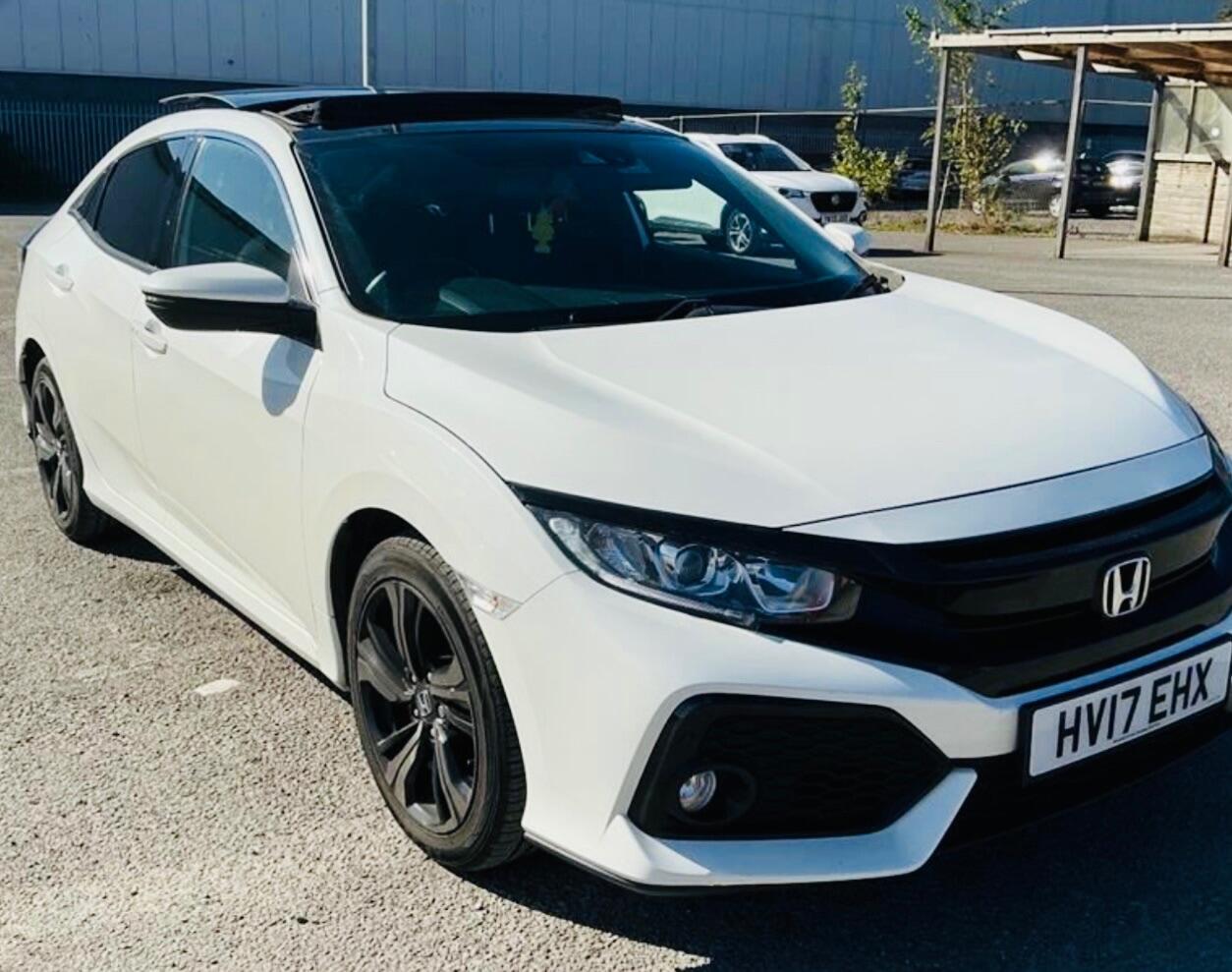 Used Honda Civic 2017 for sale - 76449678: Photo 1