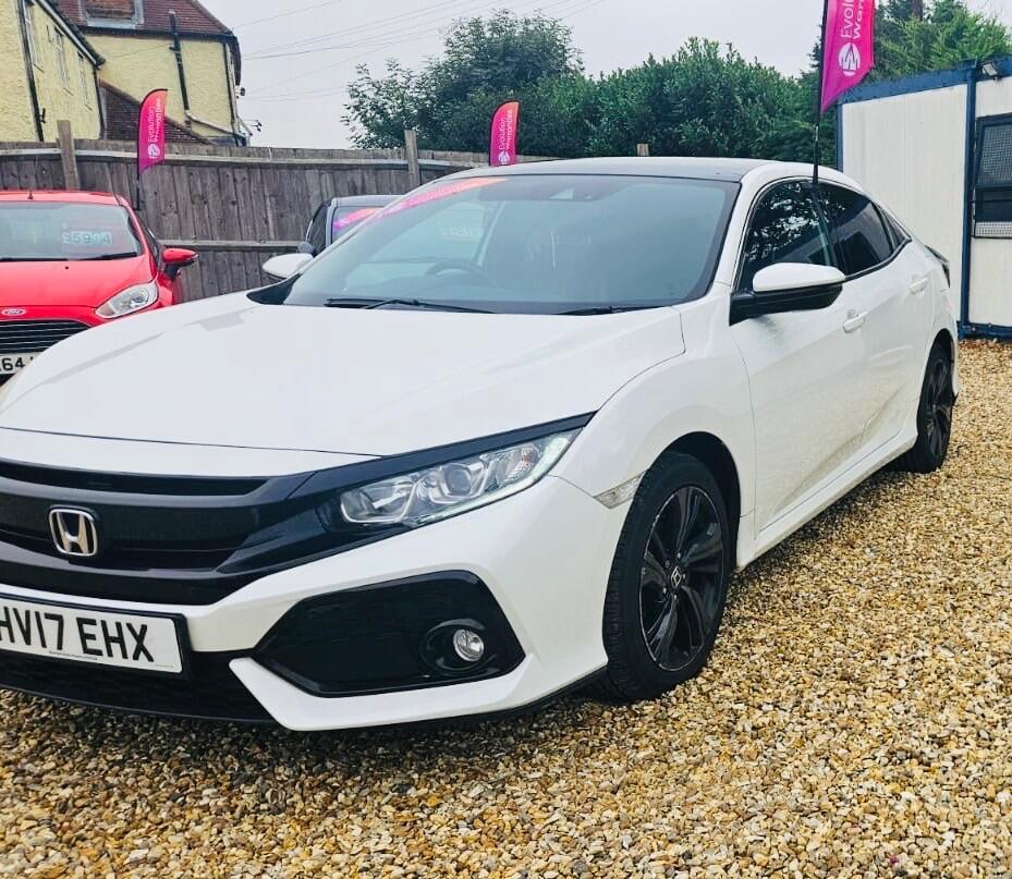 Used Honda Civic 2017 for sale - 76449678: Photo 27