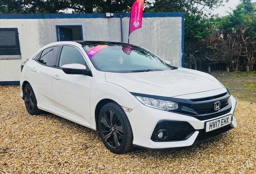 Used Honda Civic 2017 for sale - 76449678: Photo 32