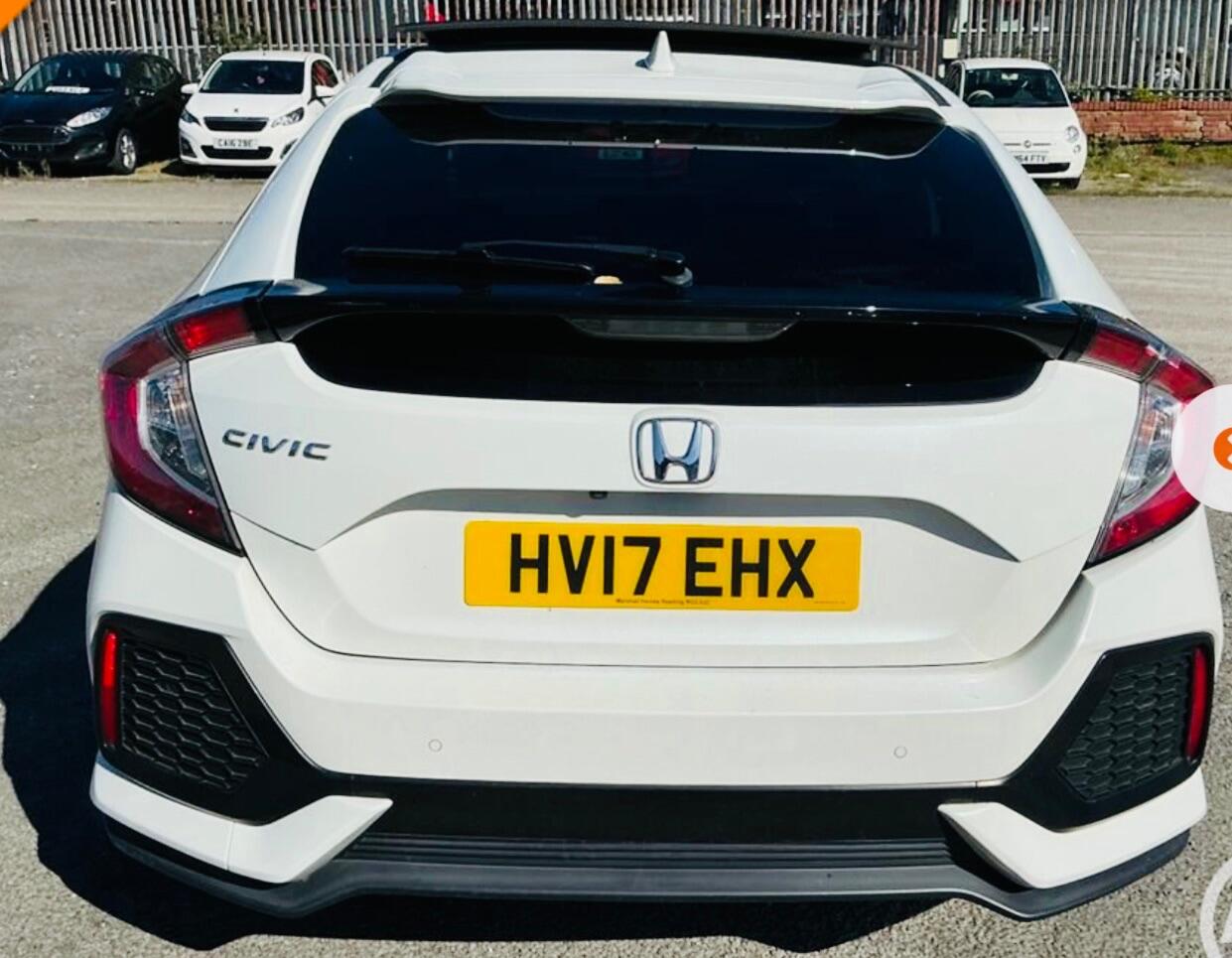 Used Honda Civic 2017 for sale - 76449678: Photo 5