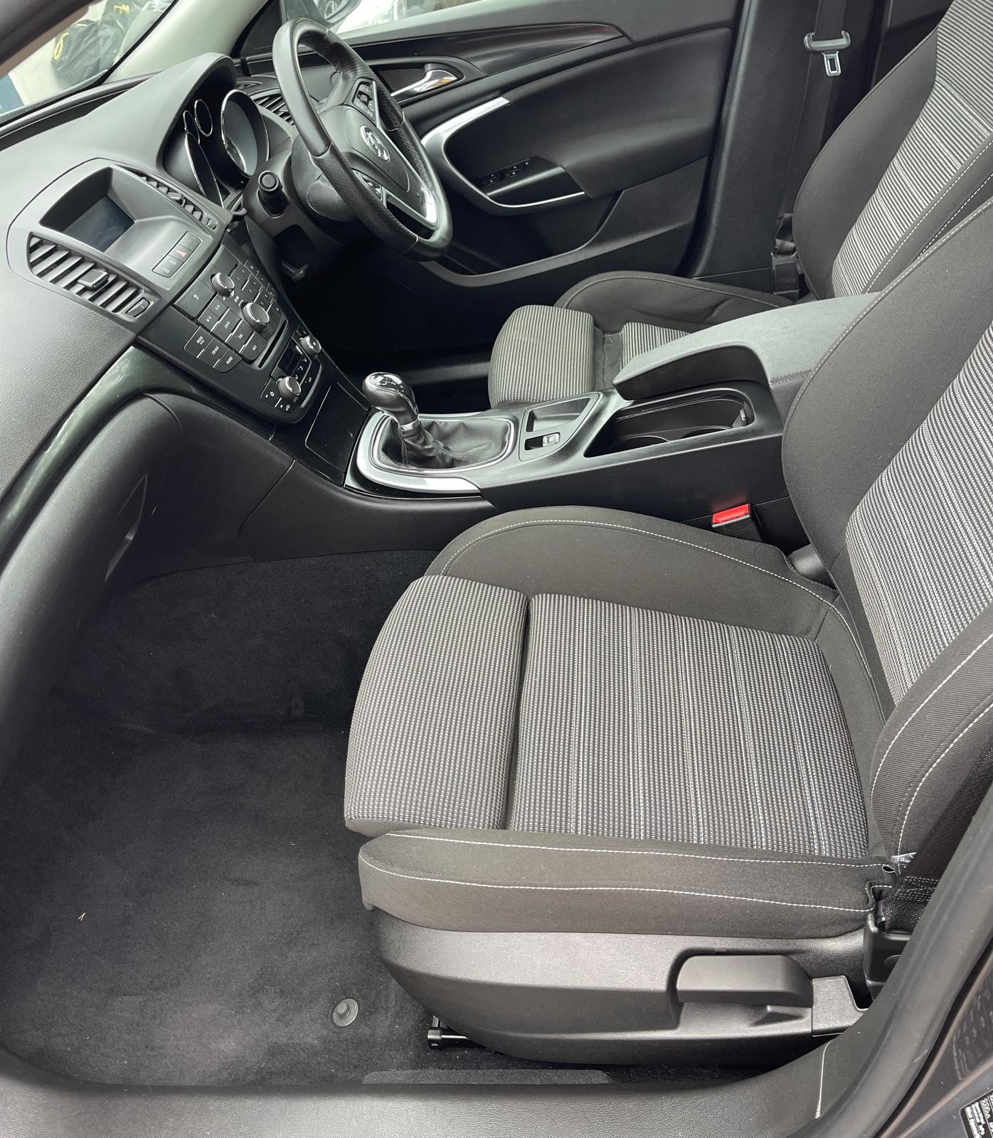 Used Vauxhall Insignia 2011 for sale - 77855850: Photo 13