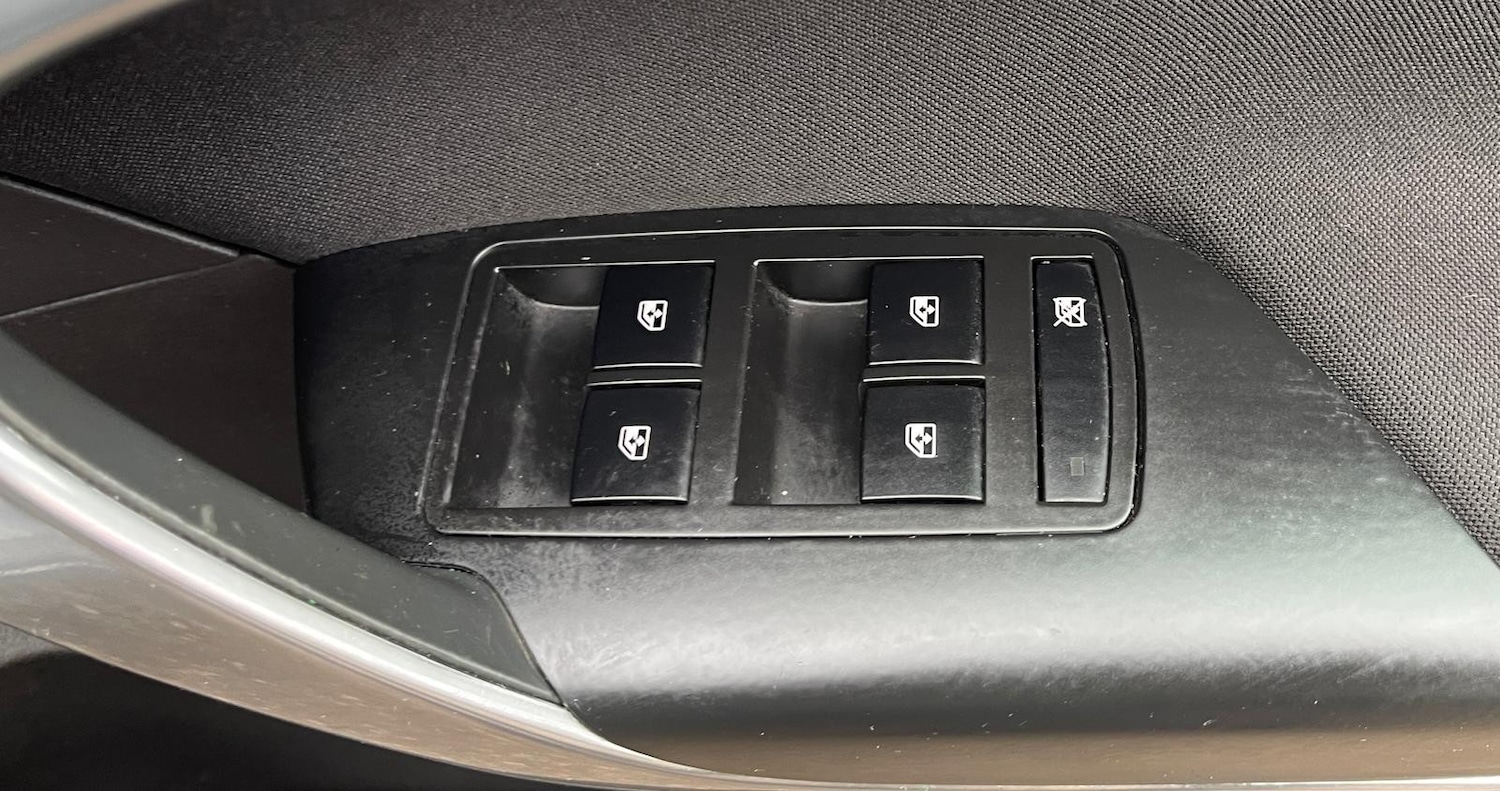 Used Vauxhall Insignia 2011 for sale - 77855850: Photo 23